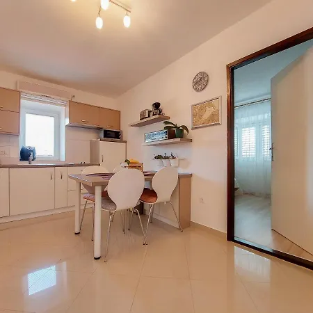 Marino Apartment