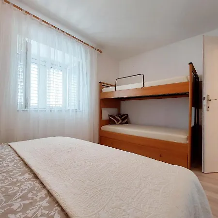 Apartment Marino Čižići